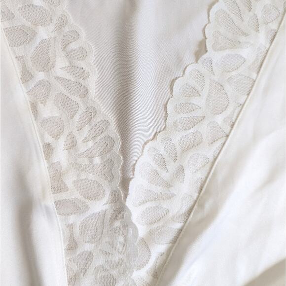 Natori White Lace Bridal 3/4 Sleeve Silky Feel Short Summer Comfy Robe - Picture 4 of 6